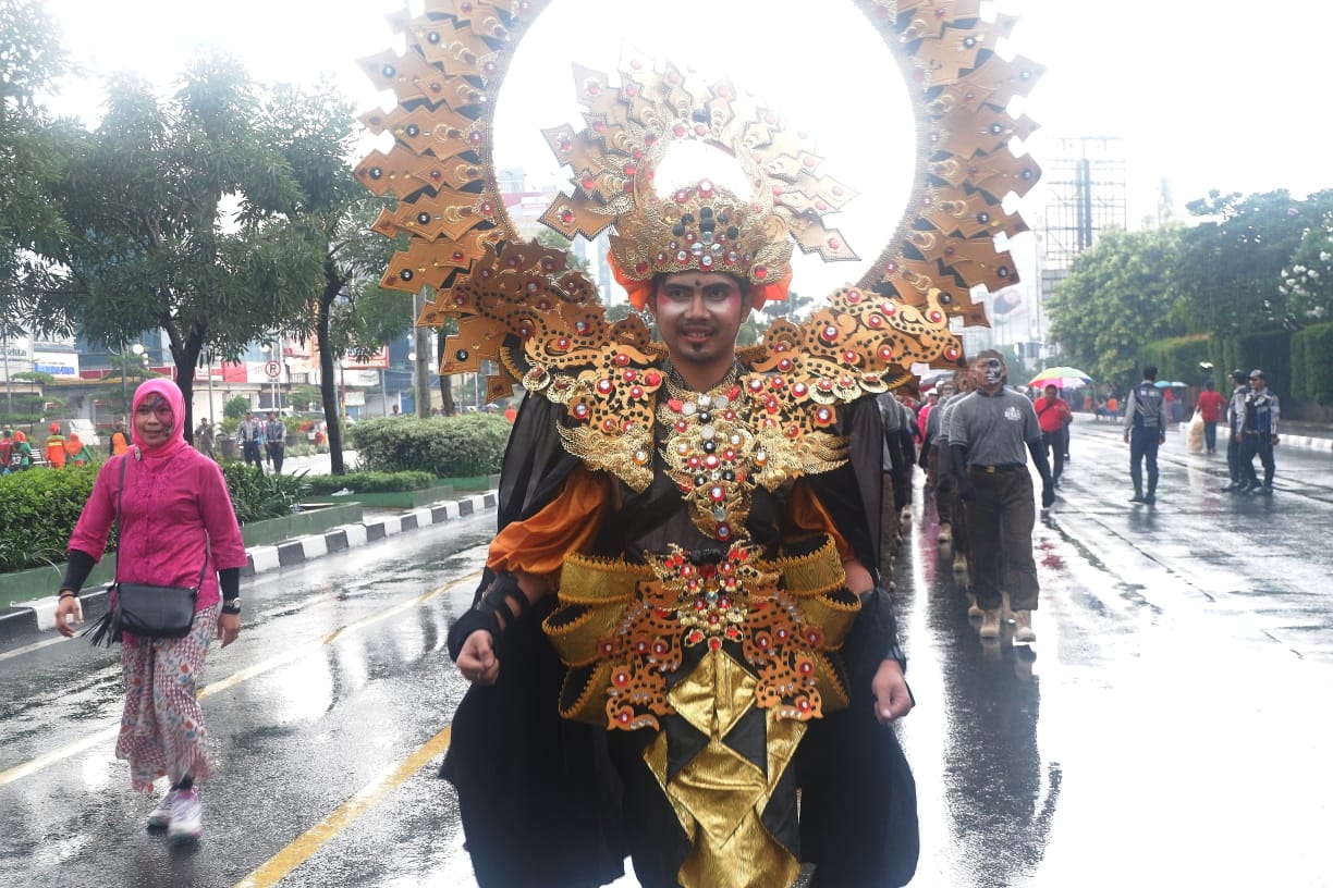 Peserta Defile RSUD CAM Kota Bekasi Pada HUT Kota Bekasi Ke-22