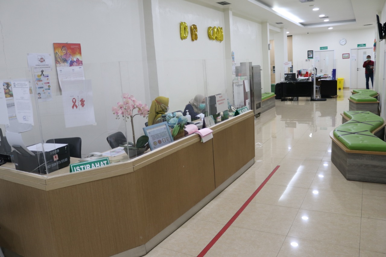 Poli Eksekutif Anak "Merak"